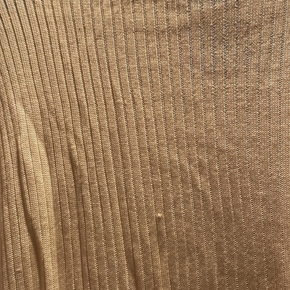 Woman’s Anna Gray Off White Ribbed Turtleneck Sweater. Size 2X - Picture 3 of 5